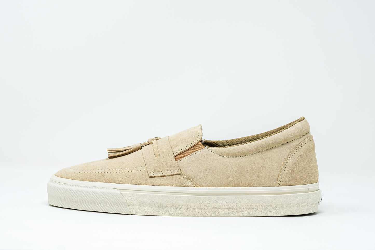 „Pari slip“ Sand White