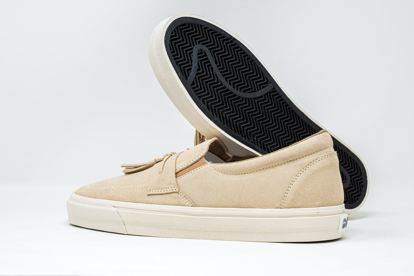 „Pari slip“ Sand White